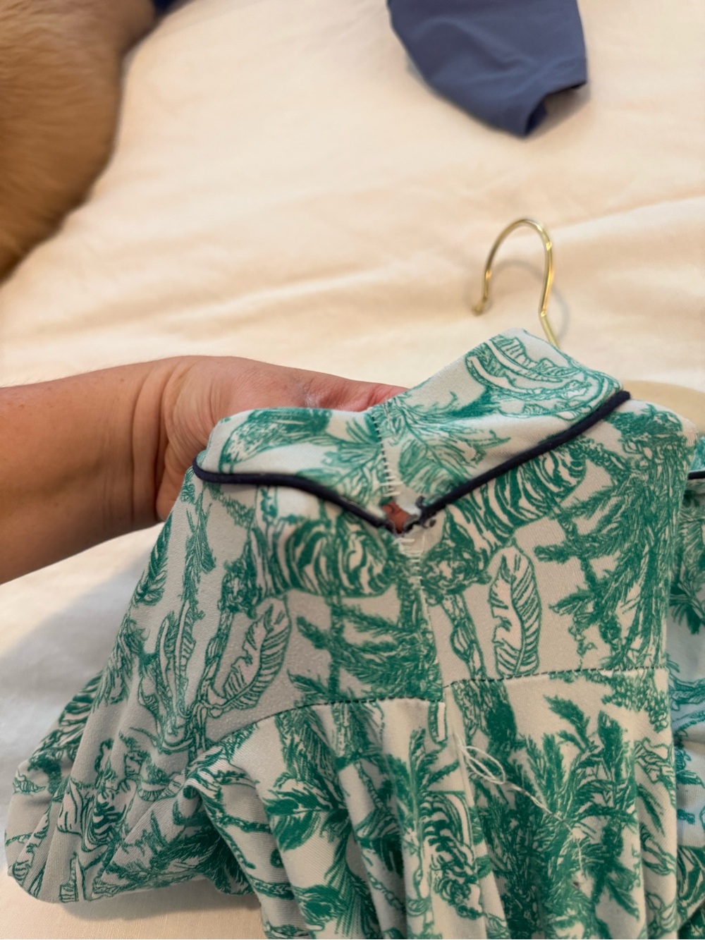 Green Palm-Print Two-Piece Pajama Set with Navy Trim - Picture 6 of 6